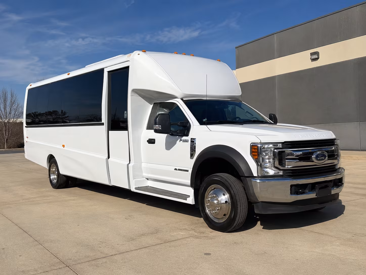 aurora long distance transportation for every group size