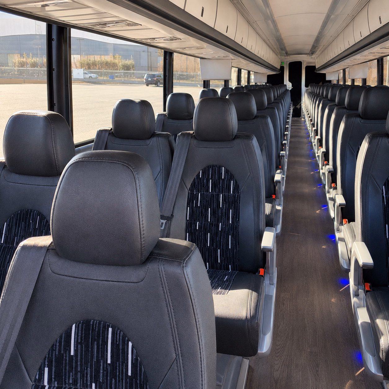 castle rock wedding charter bus rentals for your guests