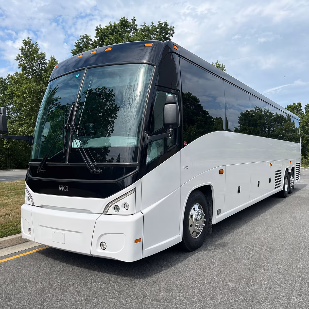 lakewood charter bus rentals for sports tournaments